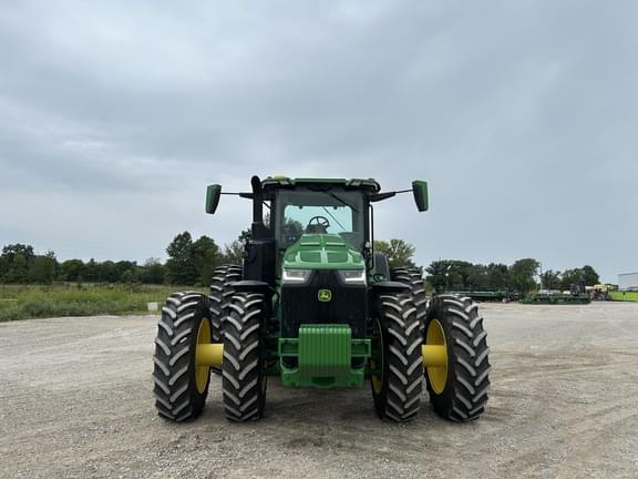 Image of John Deere 8R 250 equipment image 1