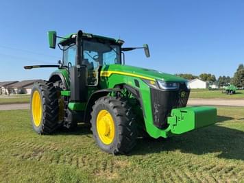 Main image John Deere 8R 250