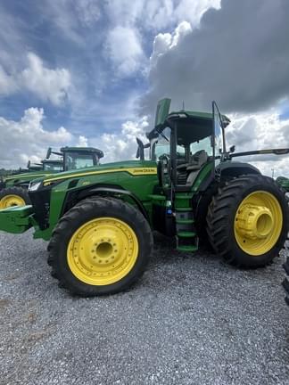 Image of John Deere 8R 250 equipment image 1