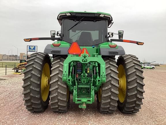 Image of John Deere 8R 250 equipment image 4