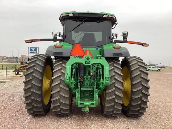 Image of John Deere 8R 250 equipment image 4