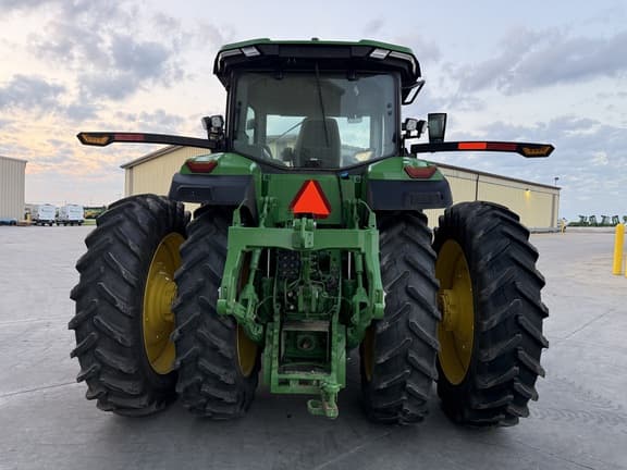 Image of John Deere 8R 250 equipment image 3