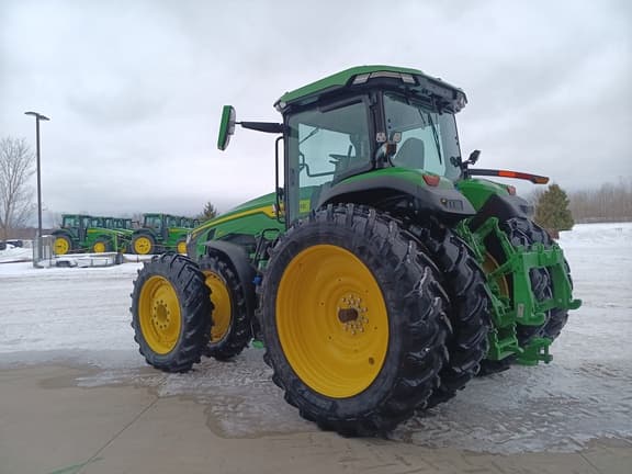 Image of John Deere 8R 250 equipment image 4