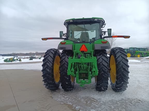 Image of John Deere 8R 250 equipment image 3