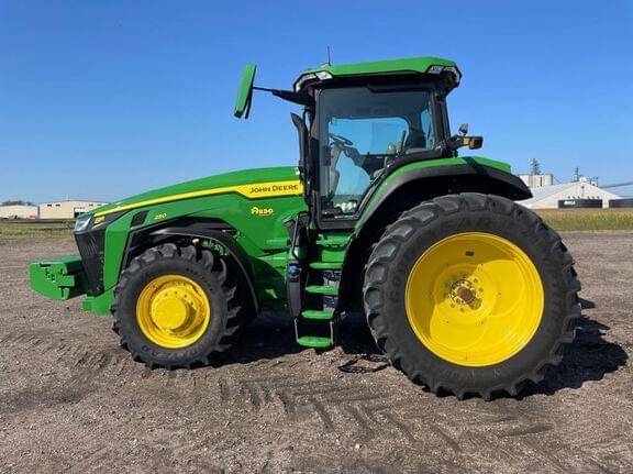 Image of John Deere 8R 250 Primary image