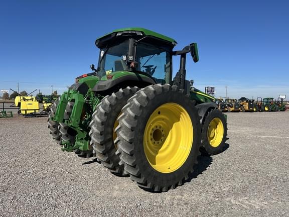 Image of John Deere 8R 250 equipment image 4