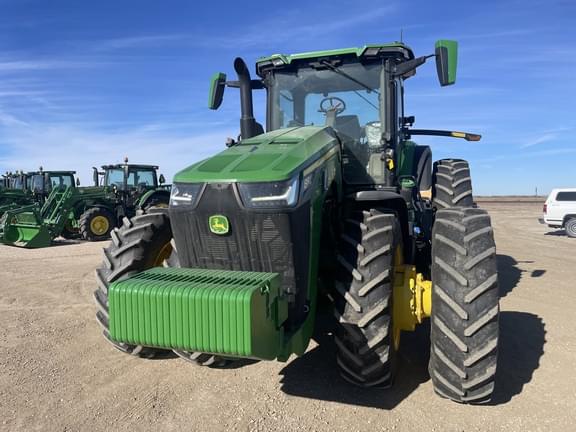 Image of John Deere 8R 250 equipment image 2