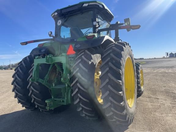 Image of John Deere 8R 250 equipment image 4