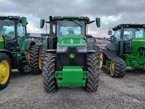 Image of John Deere 8R 250 equipment image 2