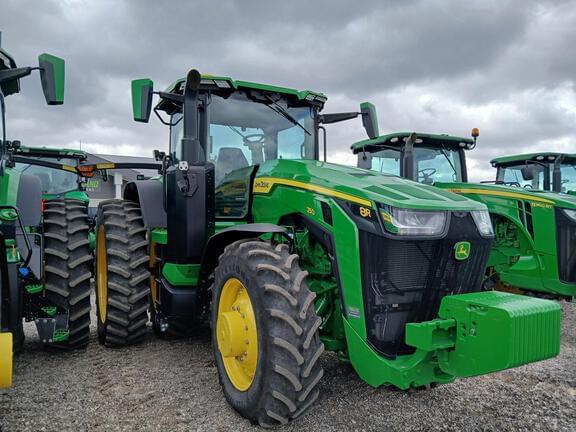 Image of John Deere 8R 250 equipment image 1