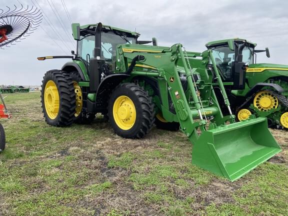 Image of John Deere 8R 250 equipment image 1