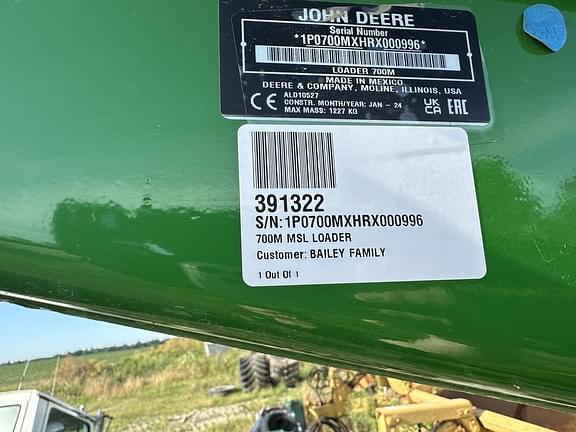 Image of John Deere 8R 250 equipment image 4