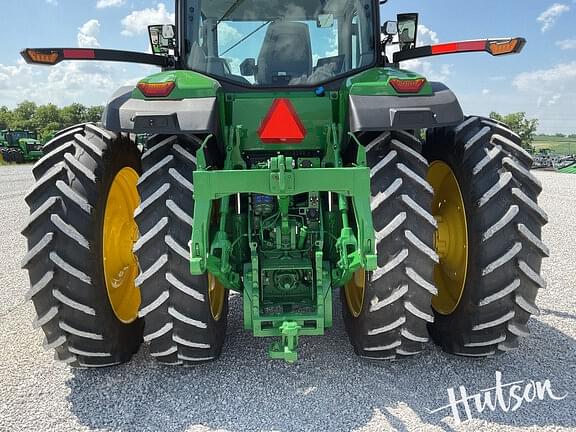 Image of John Deere 8R 250 equipment image 3