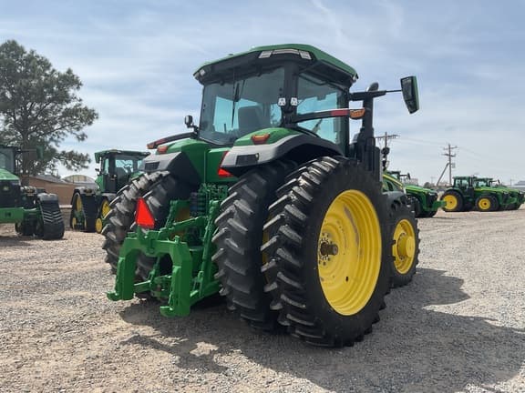 Image of John Deere 8R 250 equipment image 2