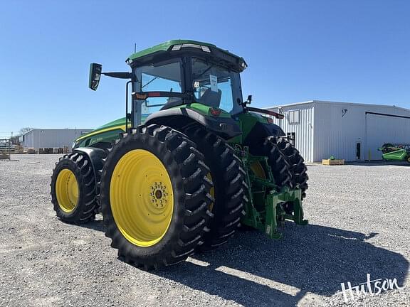 Image of John Deere 8R 250 equipment image 3