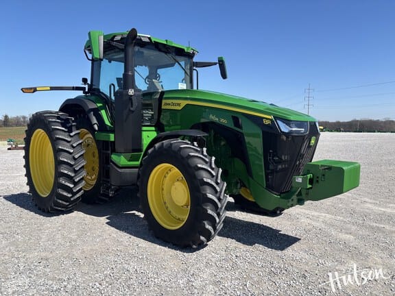 2024 John Deere 8R 250 Equipment Image0