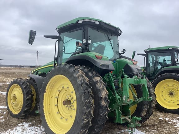 Image of John Deere 8R 250 equipment image 4