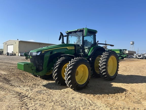 2024 John Deere 8R 250 Equipment Image0