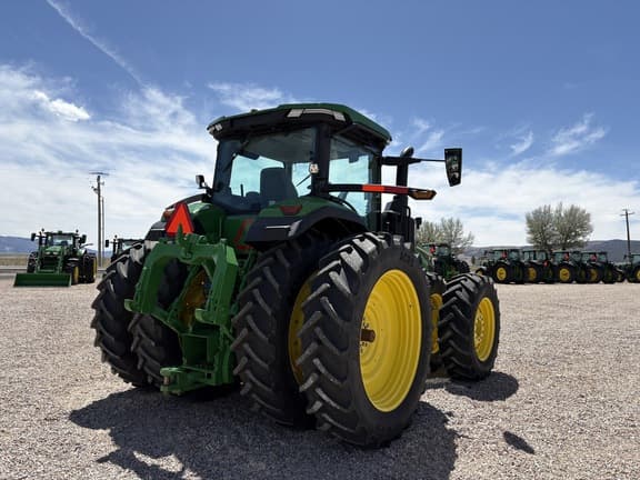 Image of John Deere 8R 250 equipment image 4