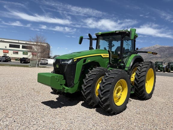 Image of John Deere 8R 250 Primary image