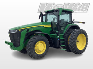 2024 John Deere 8R 250 Image