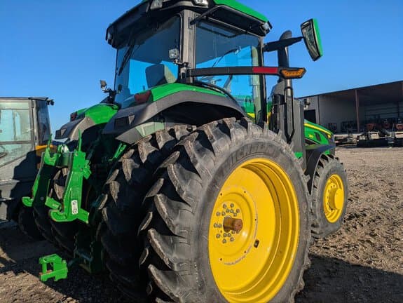 Image of John Deere 8R 250 equipment image 3