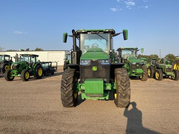 Image of John Deere 8R 250 equipment image 1