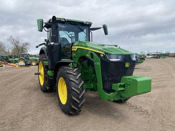 Image of John Deere 8R 250 Primary image