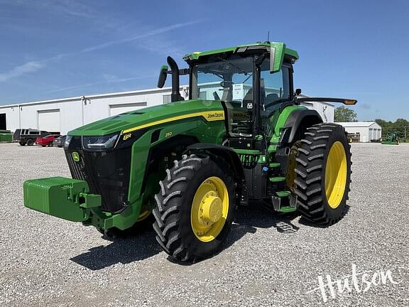 Image of John Deere 8R 250 equipment image 3