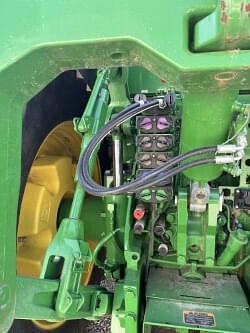 Image of John Deere 8R 280 equipment image 4