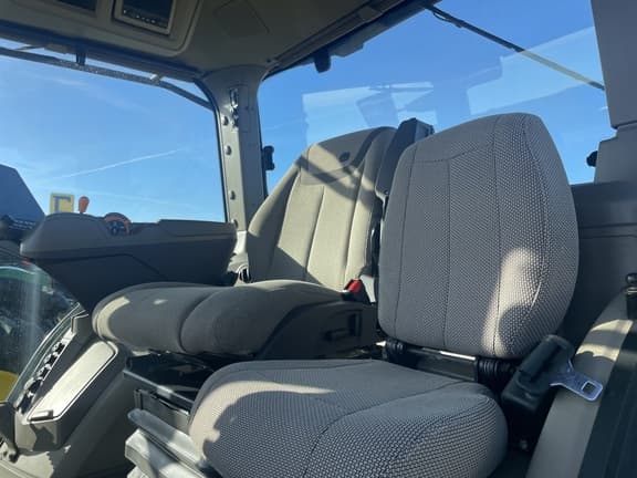 Image of John Deere 8R 280 equipment image 2