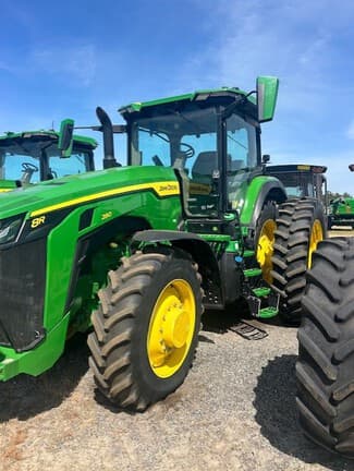 Image of John Deere 8R 280 equipment image 2