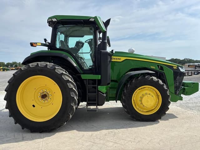 Image of John Deere 8R 280 equipment image 2