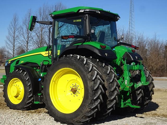 Image of John Deere 8R 280 equipment image 4