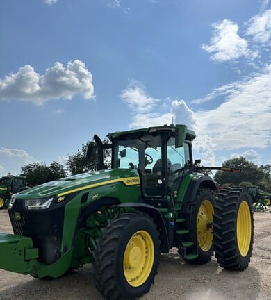 2024 John Deere 8R 280 Equipment Image0