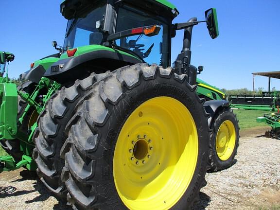 Image of John Deere 8R 280 equipment image 4