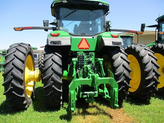 Image of John Deere 8R 280 equipment image 4