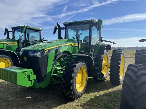 2024 John Deere 8R 280 Equipment Image0