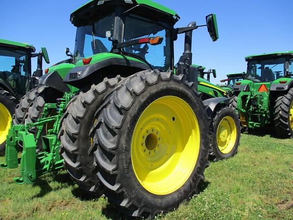 Image of John Deere 8R 280 equipment image 4