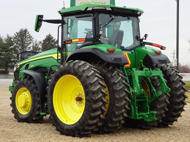 Image of John Deere 8R 280 equipment image 2