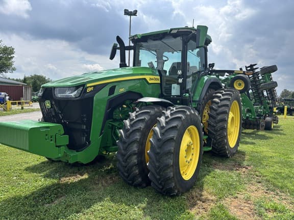 Image of John Deere 8R 280 equipment image 2