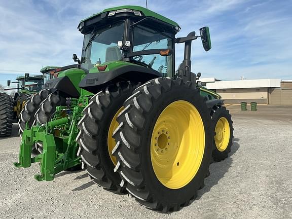 Image of John Deere 8R 280 equipment image 2