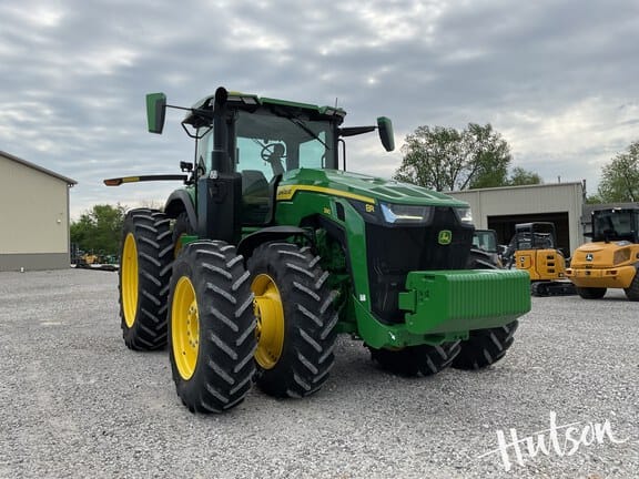 2024 John Deere 8R 280 Equipment Image0