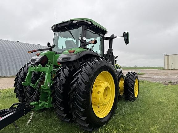 Image of John Deere 8R 280 equipment image 2