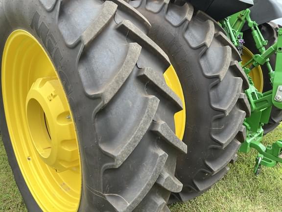 Image of John Deere 8R 280 equipment image 3