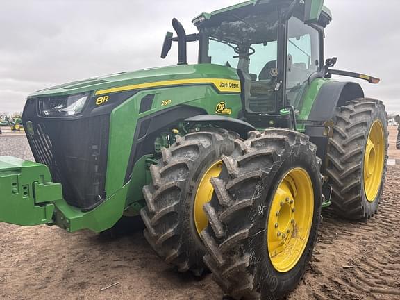 Image of John Deere 8R 280 equipment image 4