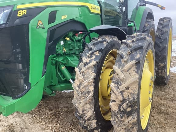 Image of John Deere 8R 280 equipment image 1