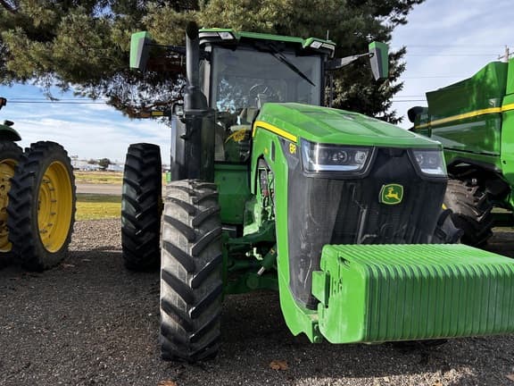 Image of John Deere 8R 280 equipment image 2