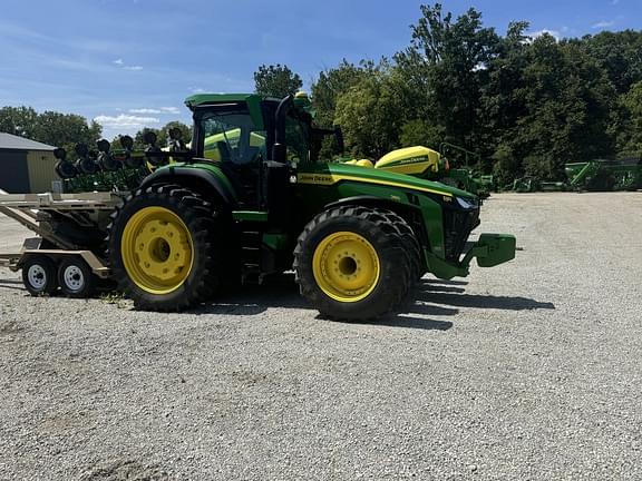 Image of John Deere 8R 280 Image 1