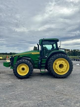 Image of John Deere 8R 310 equipment image 1